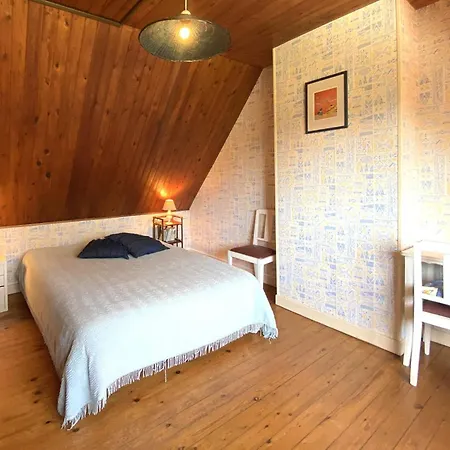 Semesterbostad Maison A 350m Avec Jardin Sud Et Wifi A - Fr-1-368-437 Trégastel